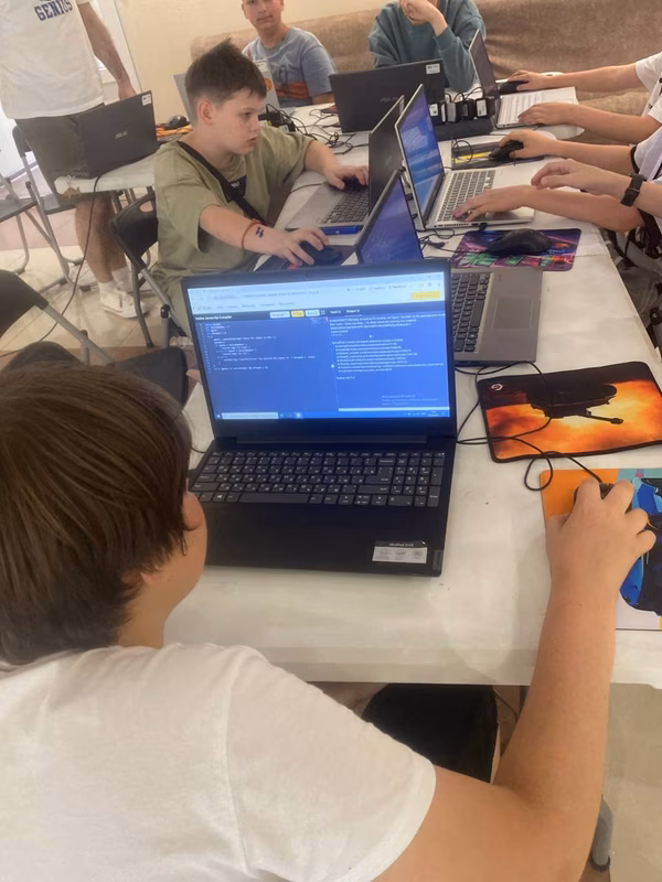 Спортивные занятия в лагере АйДаКемп