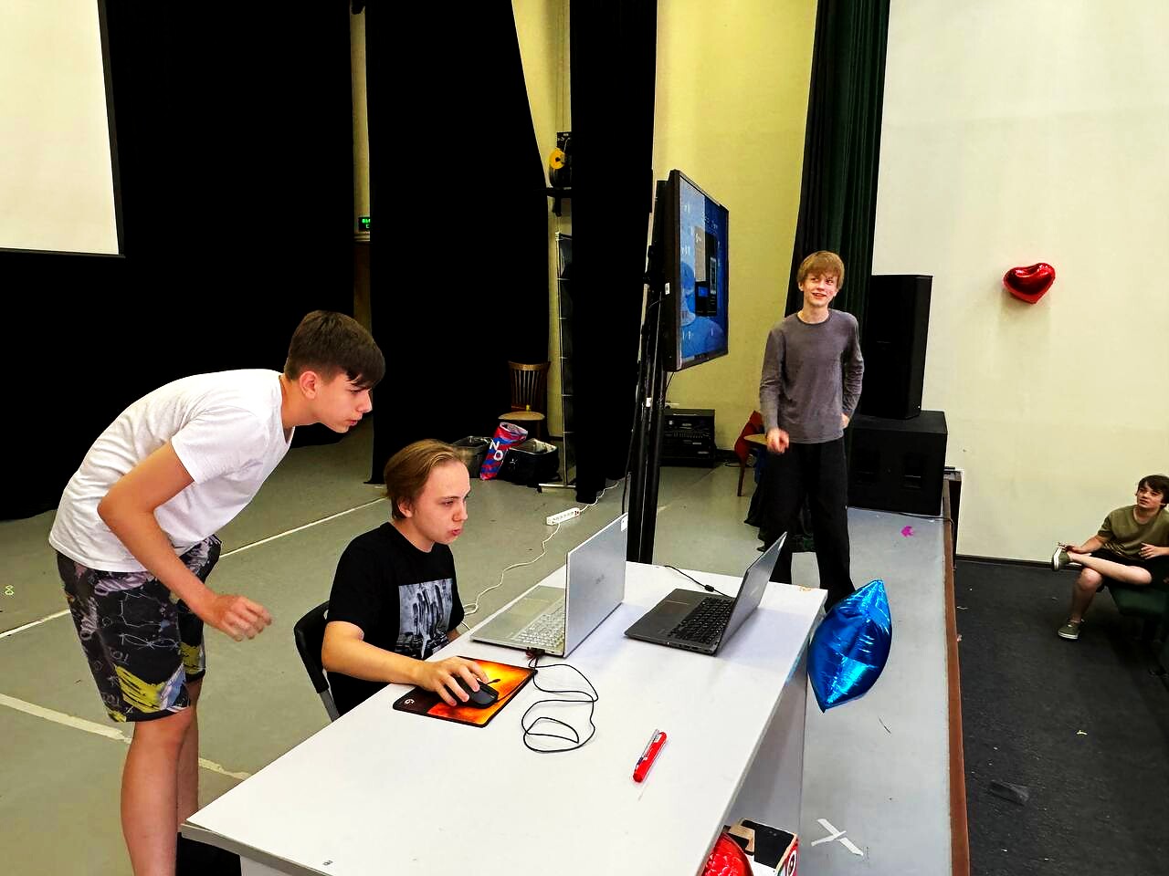 Образовательный лагерь АйДаКемп