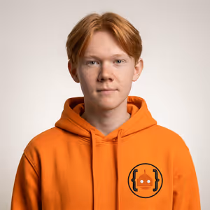 Александр Ташкин — преподаватель программирования в АйДаКемп